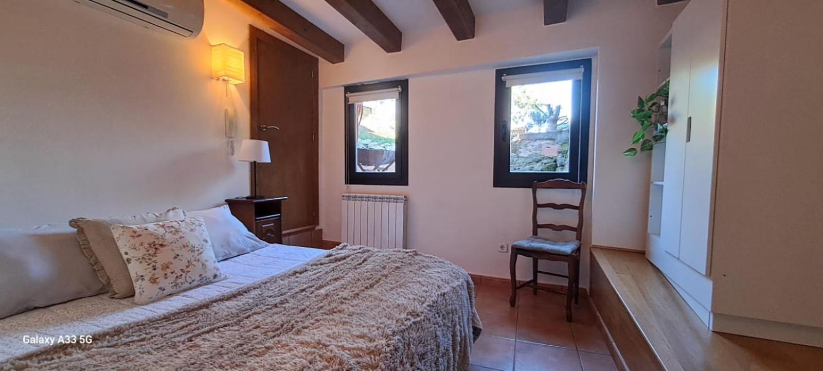 Alojamiento Compartido Cantroncxic San Pedro de Torelló Bagian luar foto